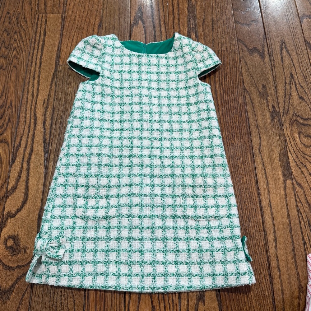 Lilly Pulitzer Girls short sleeve shift dress green windowpane- Size 6